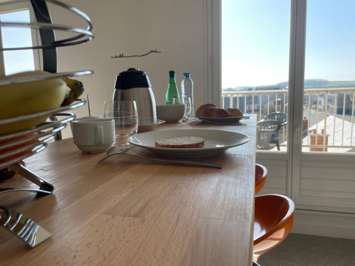 Appartement Chaleureux , Cosy, Bien Equipe Et Bien Place Sedan Dış mekan fotoğraf